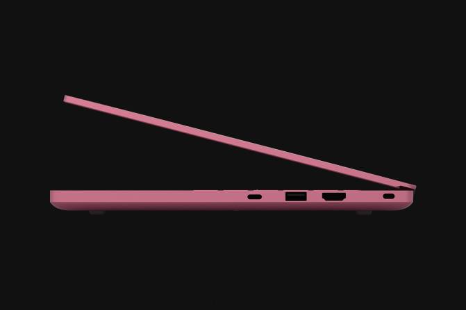 Razer تخصيص شفرة الخاص بك 14 2PZV4 حاسوب محمول لون واحد