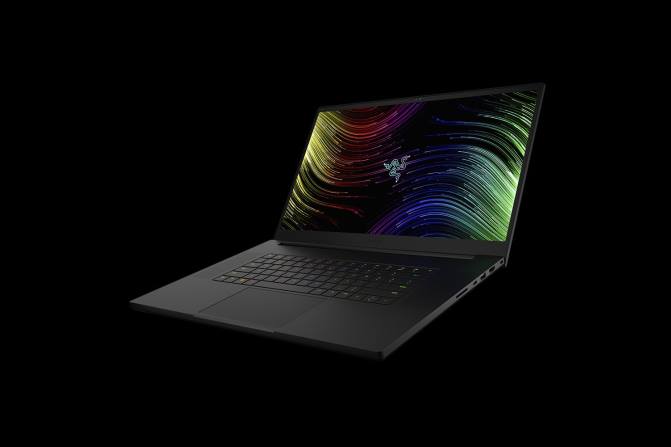 Razer تخصيص النصل الخاص بك 17 2PZV12 حاسوب محمول لون واحد