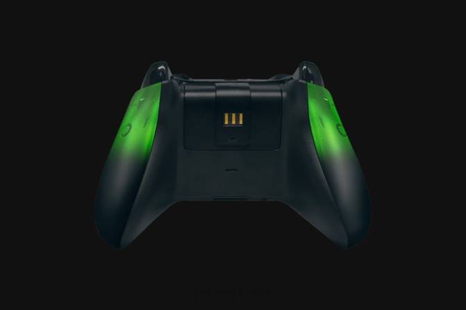 Razer وحدة تحكم لاسلكية وحامل شحن سريع لإصدار محدود من أجهزة إكس بوكس 2PZV164 وحدة التحكم لون واحد