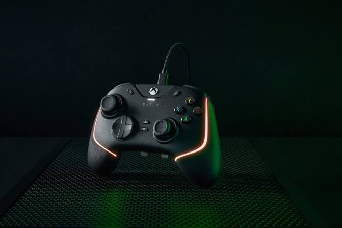 Razer ولفيرين v2 كروما 2PZV160 وحدة التحكم أسود