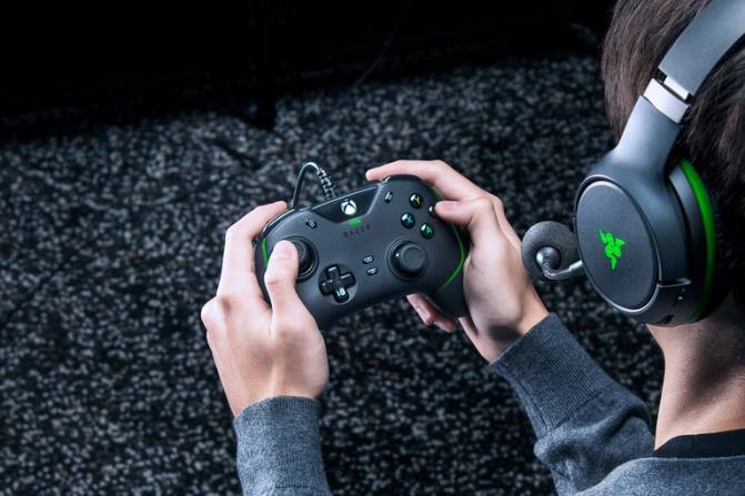 Razer ولفيرين v2 2PZV162 وحدة التحكم أسود