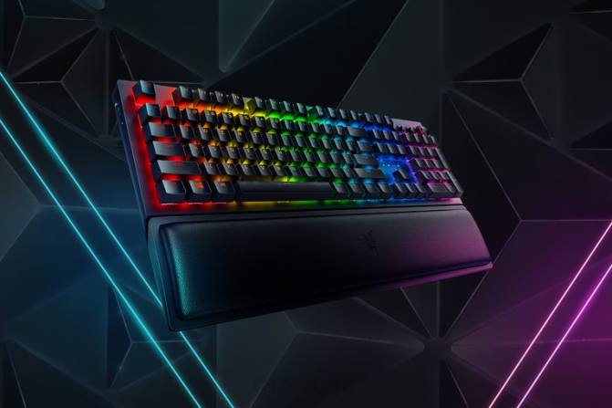 Razer بلاك ويدو v3 برو - التبديل الأخضر - الولايات المتحدة 2PZV58 لوحة المفاتيح أسود